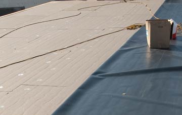 disadvantages of Upper Neepaback flat roof insulation